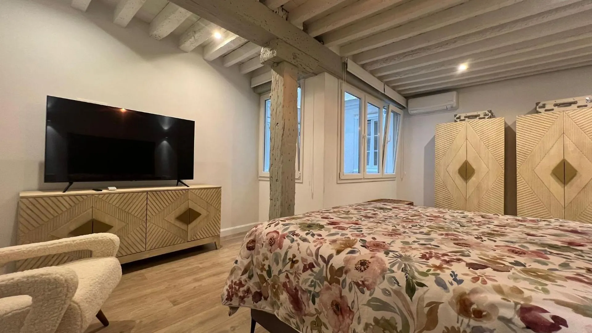 Apartment Reycatedral Lujo 3Rooms En El Centro Historico Malaga