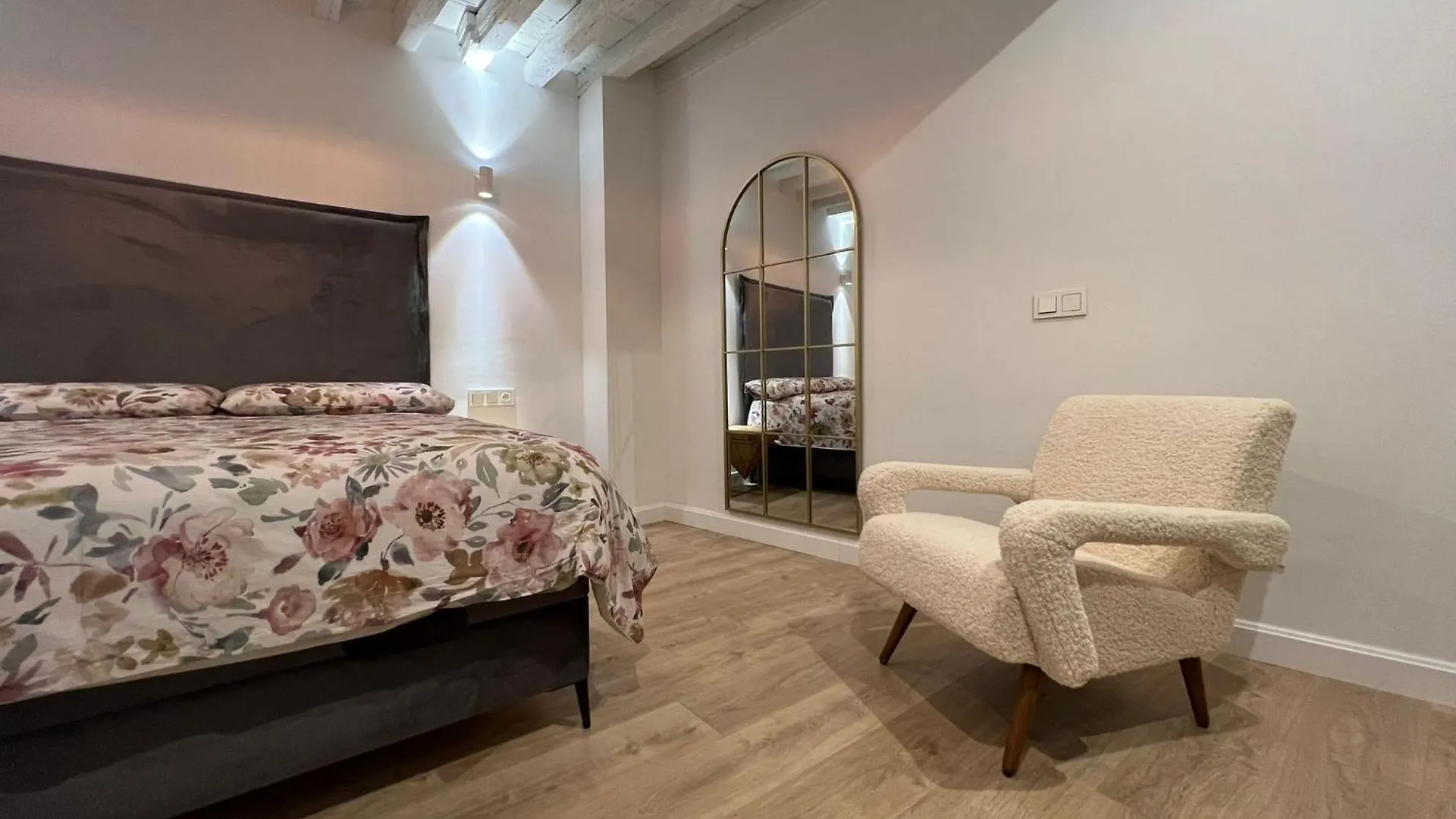 Apartment Reycatedral Lujo 3Rooms En El Centro Historico Malaga
