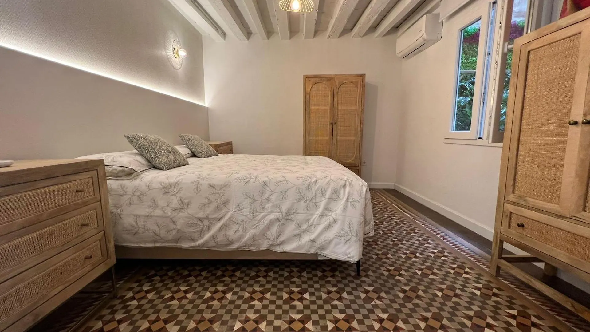 Apartment Reycatedral Lujo 3Rooms En El Centro Historico Malaga Spain